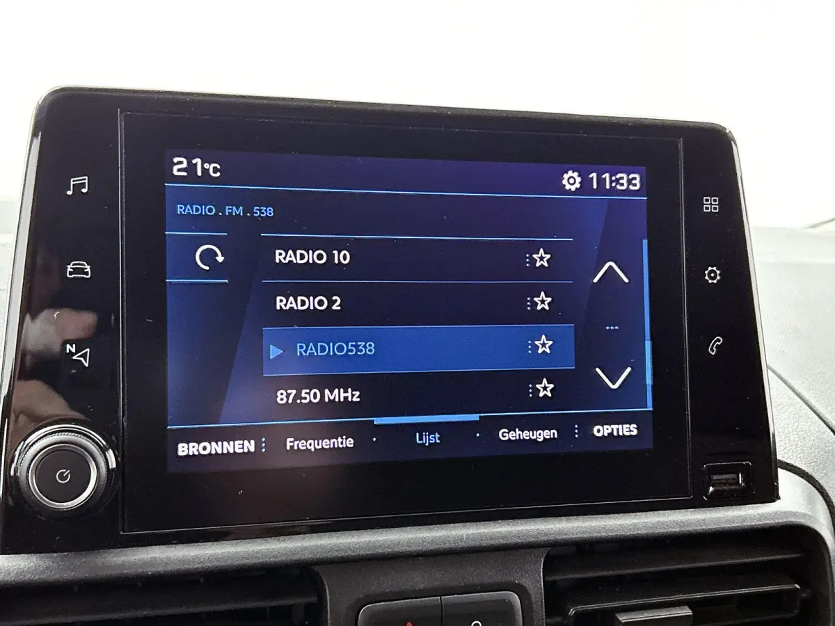 1.2 110pk S&S L1 Automaat | Apple Carplay/Android Auto | 3 Zitplaatsen | Airco | Cruise Control |