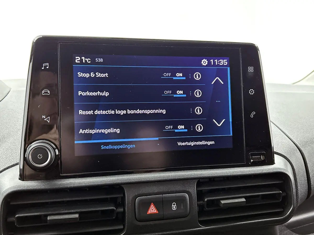 1.2 110pk S&S L1 Automaat | Apple Carplay/Android Auto | 3 Zitplaatsen | Airco | Cruise Control |