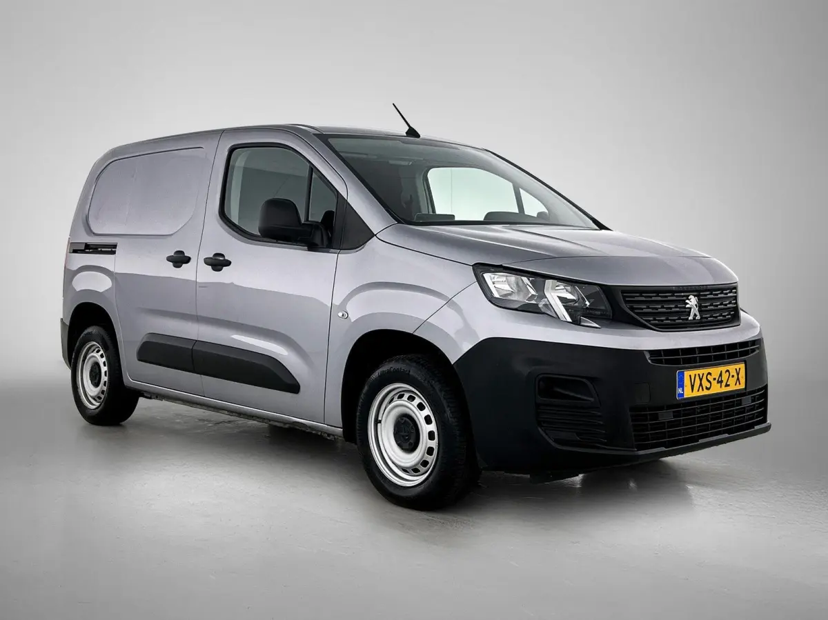 1.2 110pk S&S L1 Automaat | Apple Carplay/Android Auto | 3 Zitplaatsen | Airco | Cruise Control |