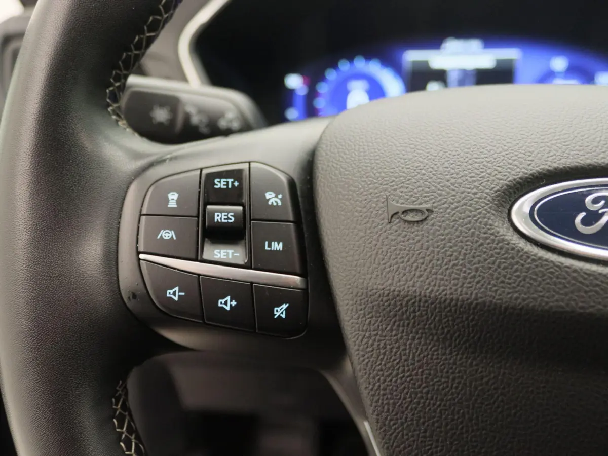 2.5 PHEV Vignale | Apple Carplay/Android Auto | Winterpakket | Lederen Bekleding | Achteruitrijcamera | Cruise Control |