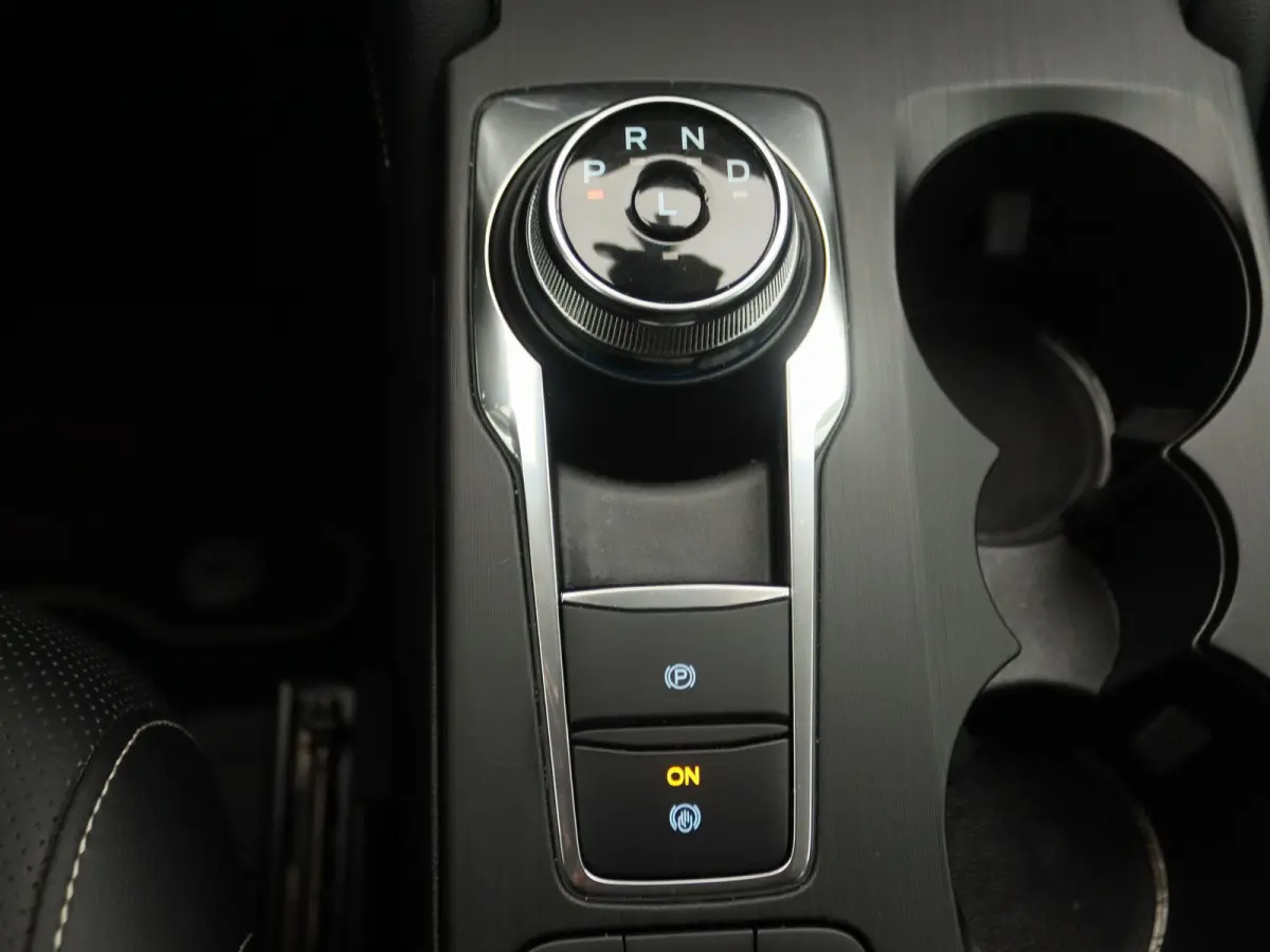 2.5 PHEV Vignale | Apple Carplay/Android Auto | Winterpakket | Lederen Bekleding | Achteruitrijcamera | Cruise Control |