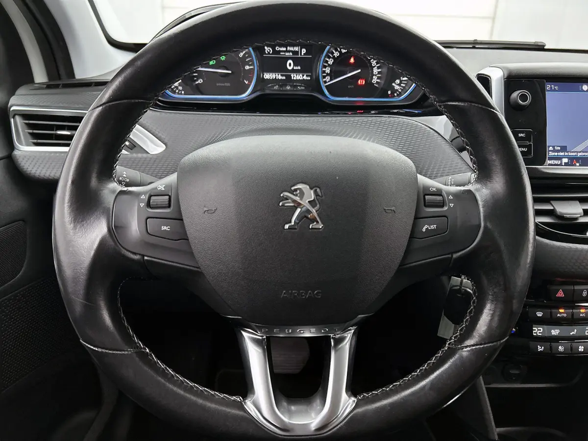 1.2 110pk Allure Automaat | 1ste Eigenaar | Navigatie | Apple Carplay/Android Auto | 16"LMV | Camera | Cruise Control | Climate Control |