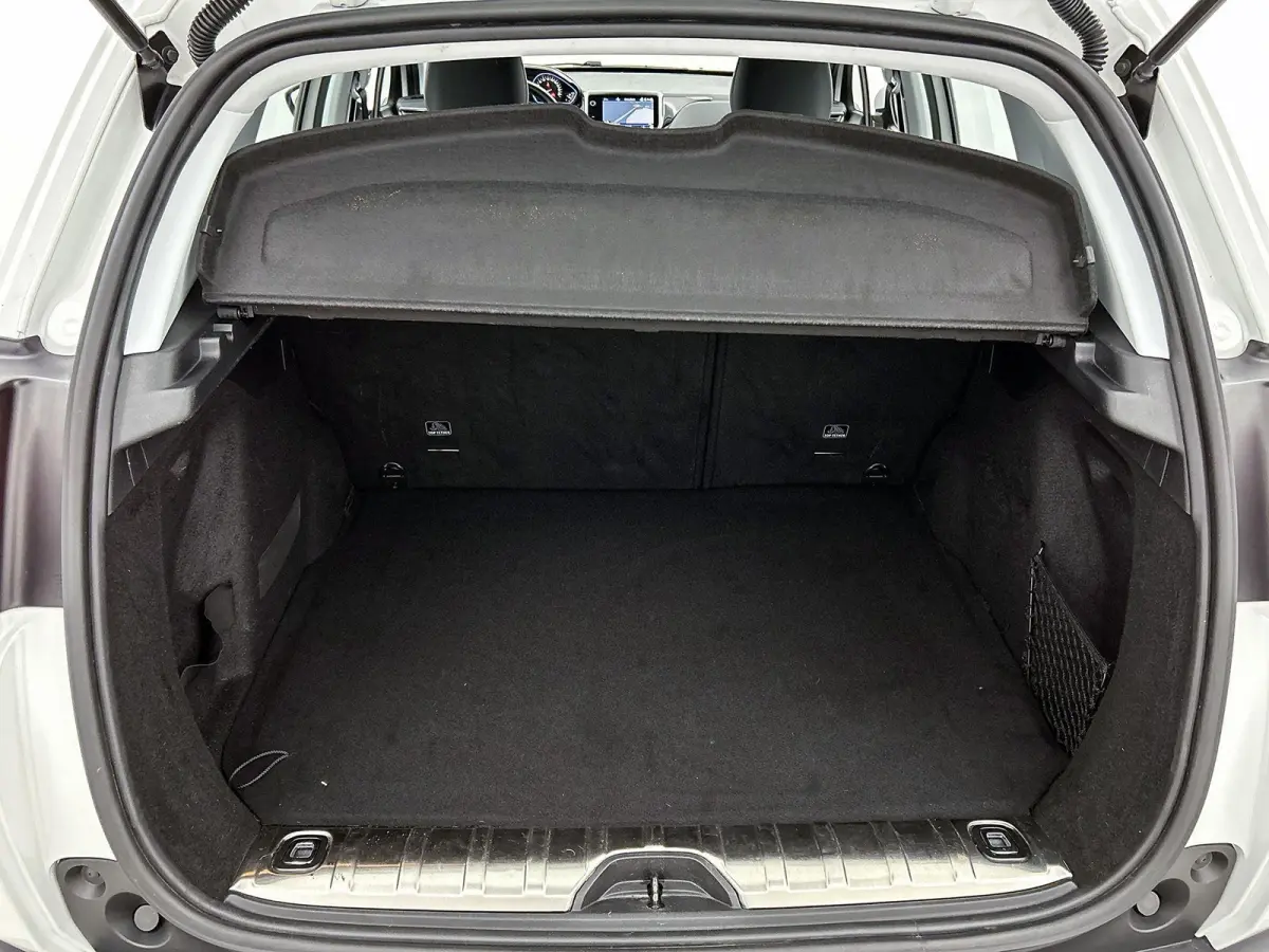 1.2 110pk Allure Automaat | 1ste Eigenaar | Navigatie | Apple Carplay/Android Auto | 16"LMV | Camera | Cruise Control | Climate Control |