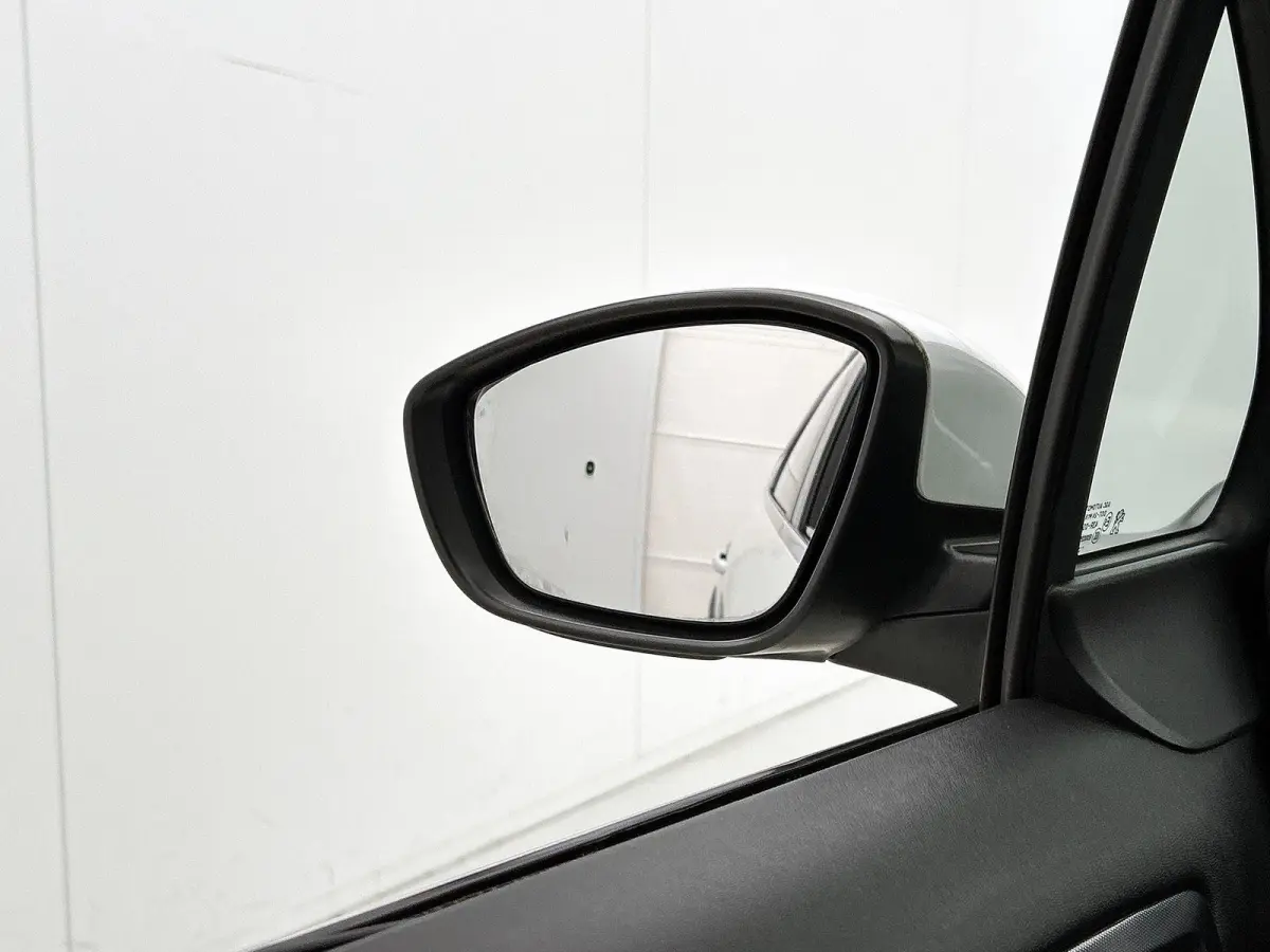 1.2 110pk Allure Automaat | 1ste Eigenaar | Navigatie | Apple Carplay/Android Auto | 16"LMV | Camera | Cruise Control | Climate Control |