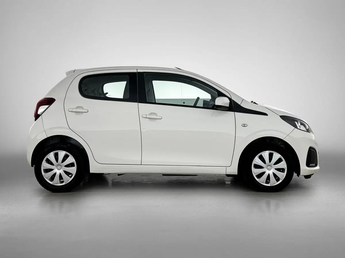 1.0 72pk Active | Airco | Bluetooth | IsoFix |