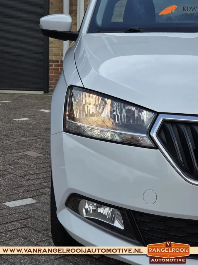 1.0 TSI Business Edition, trekh., cruise, pdc, 16" lmv