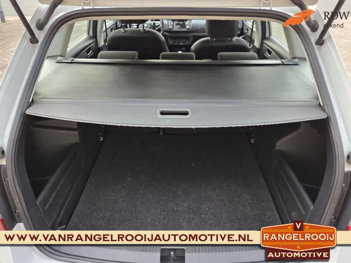 1.0 TSI Business Edition, trekh., cruise, pdc, 16" lmv