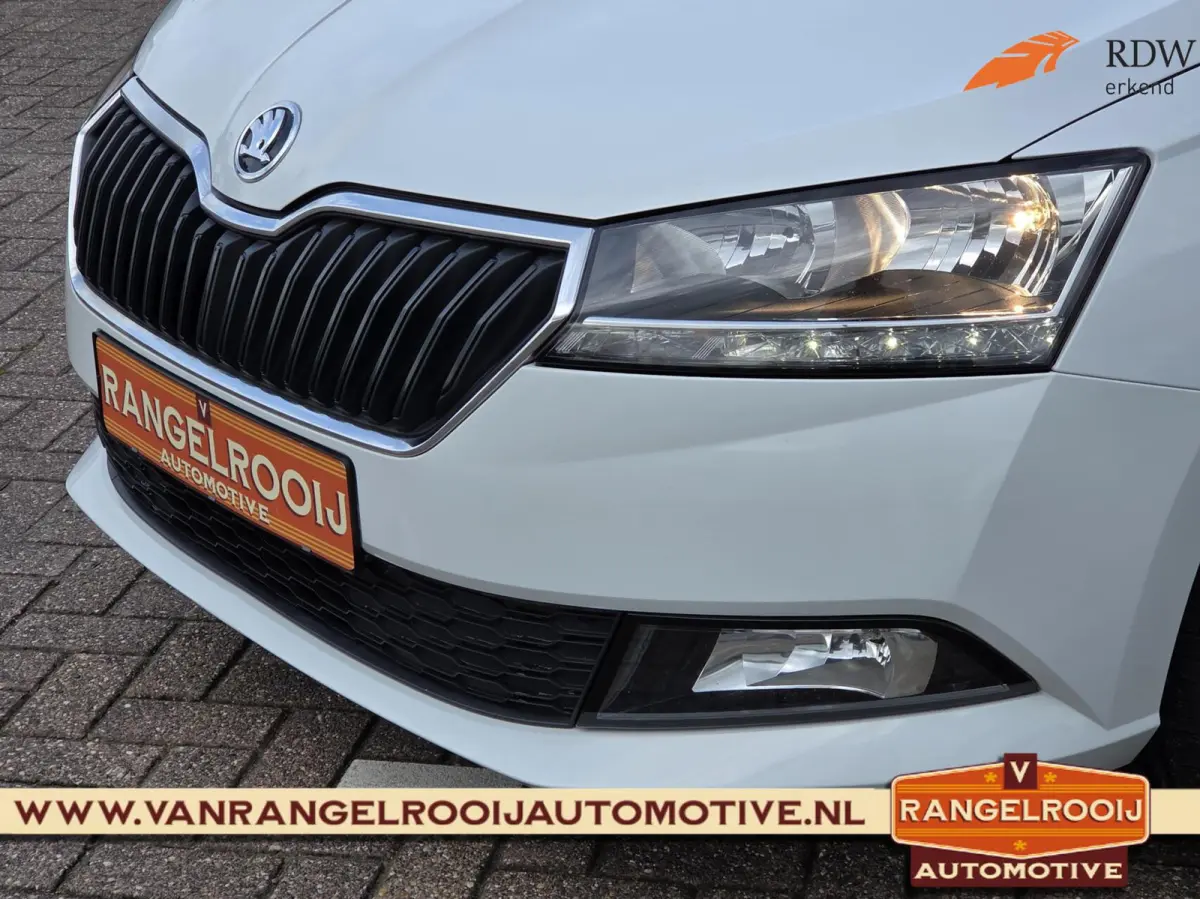 1.0 TSI Business Edition, trekh., cruise, pdc, 16" lmv