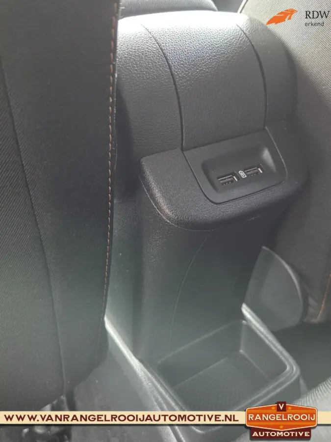 1.0 TSI Business Edition, trekh., cruise, pdc, 16" lmv