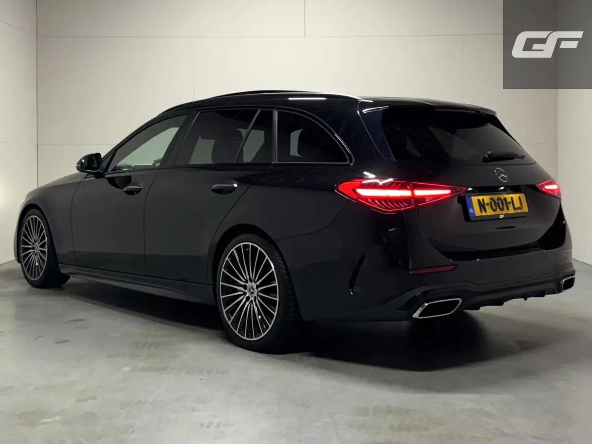200 AMG Pano 360° Memory Carplay Trekh. NAP
