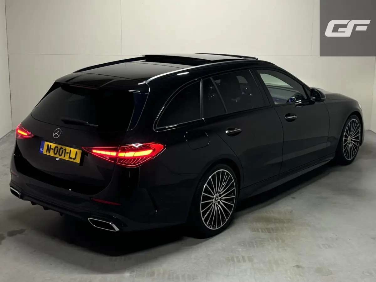 200 AMG Pano 360° Memory Carplay Trekh. NAP