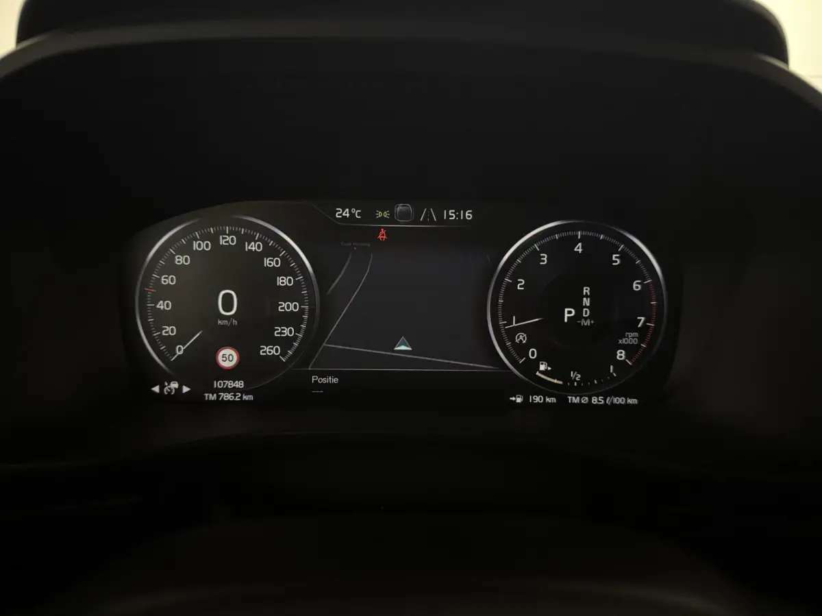 2.0 T4 R-Design Pano Camera Carplay Trekh. NAP