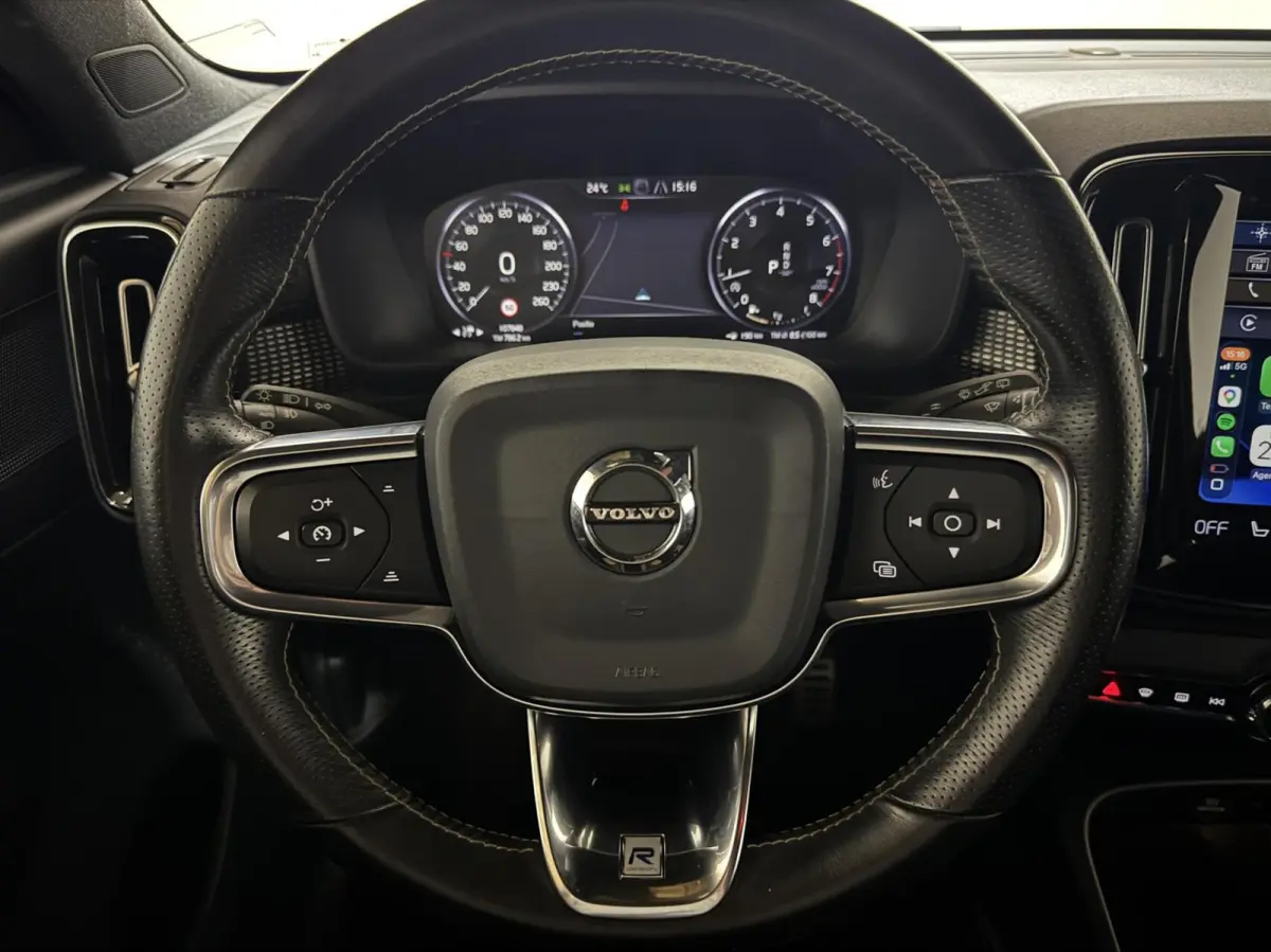 2.0 T4 R-Design Pano Camera Carplay Trekh. NAP