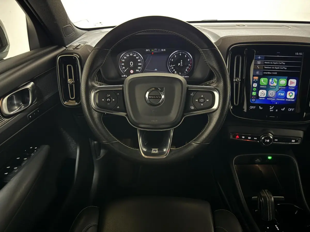 2.0 T4 R-Design Pano Camera Carplay Trekh. NAP