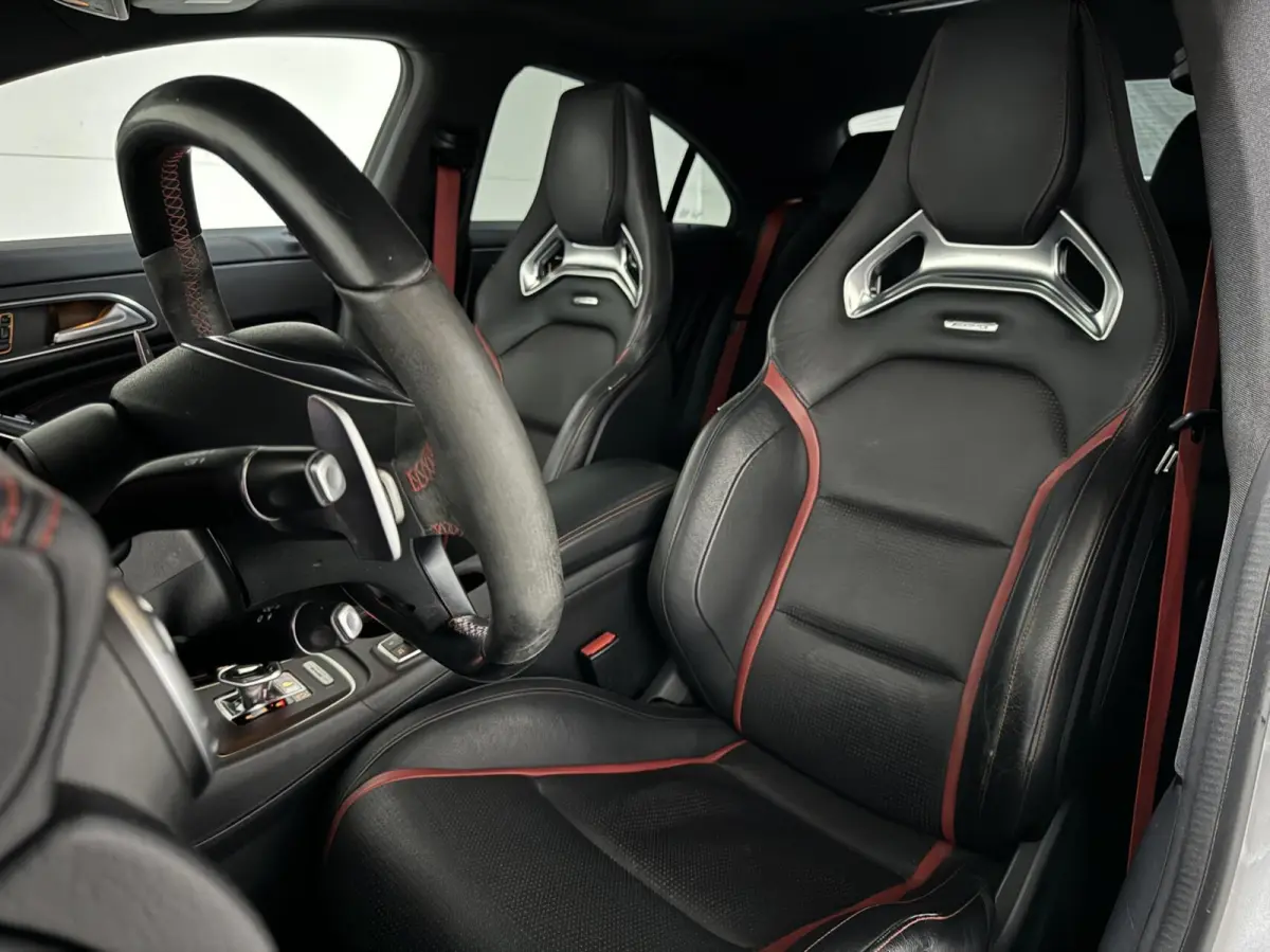 AMG 45 4MATIC Pano Recaro H/K Camera NAP