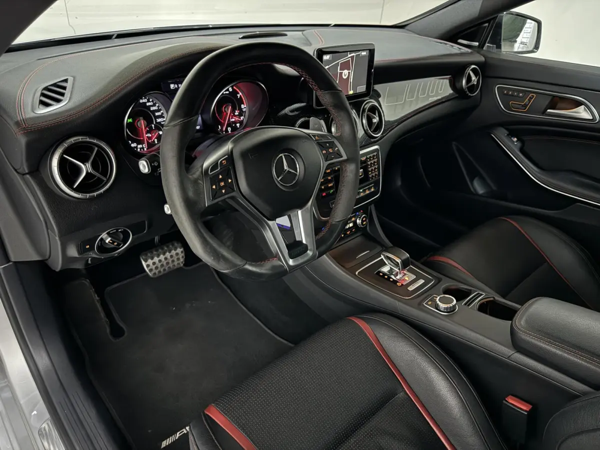 AMG 45 4MATIC Pano Recaro H/K Camera NAP