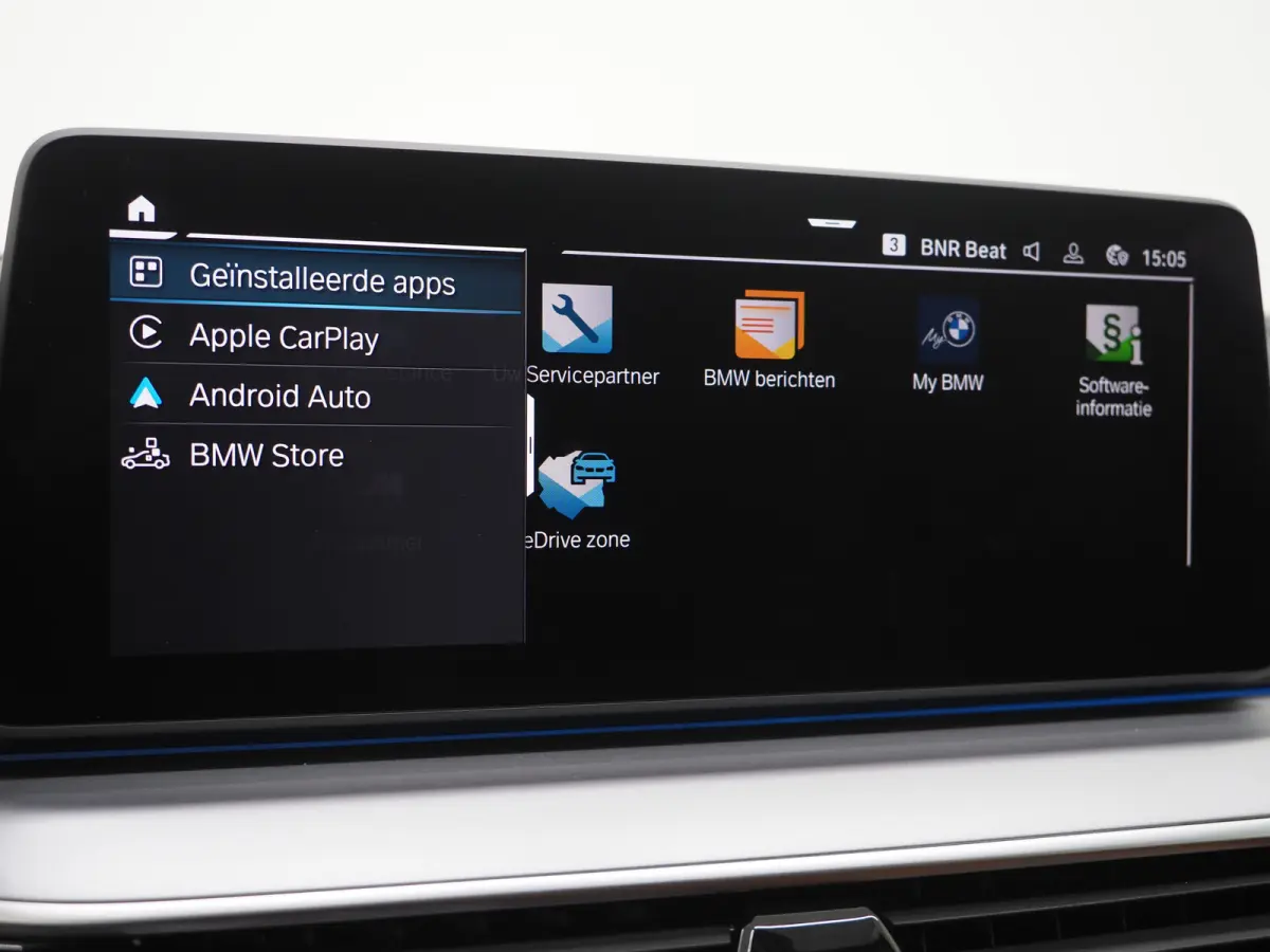 520e | Leder | HUD | Keyless | 360 | Sfeerlicht | Dodehoek | Stoelverwarming | Carplay
