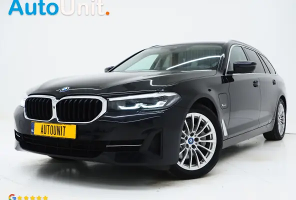 520e | Leder | HUD | Keyless | 360 | Sfeerlicht | Dodehoek | Stoelverwarming | Carplay