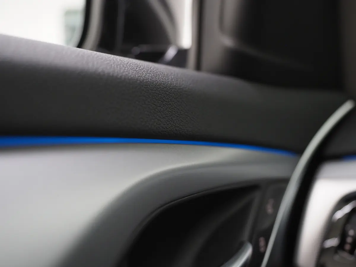 520e | Leder | HUD | Keyless | 360 | Sfeerlicht | Dodehoek | Stoelverwarming | Carplay