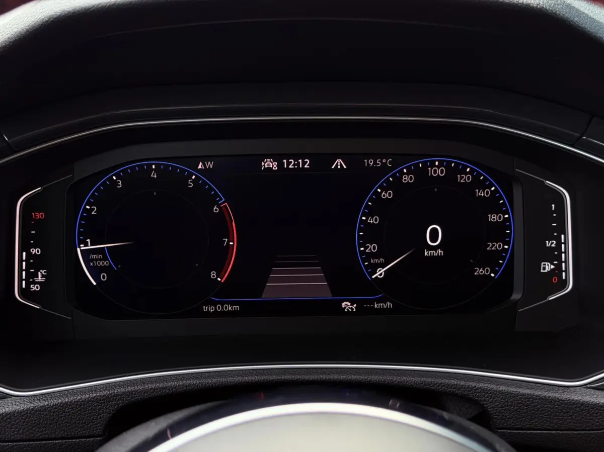 1.5 TSI 150PK! Sport+ TREKH. | CARPLAY | ADAPT.CRUISE | CAM | DIGI.DASHB | PDC | NAV | LED | PDC | LMV'17