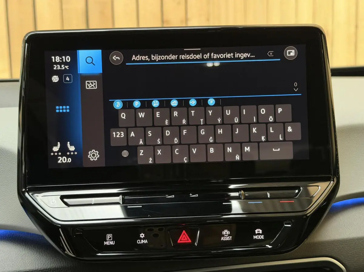 Pro Edition 58 kWh SoH 92,93% | Alcantara/leer bekleding | Adaptieve cruise control | Achteruitrijcamera | Climate control | LED koplampen | Navigatiesysteem | Voorstoelen en stuurverwarming