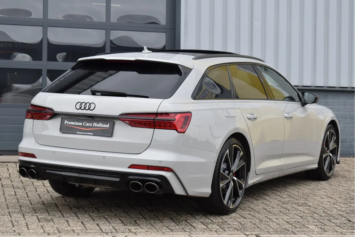 55 TFSI e Quattro Porsche Krijt Grijs Exclusive S-Line Competition 367 Pk Pano RS-Stoel Soft-Close S6 21 Inch