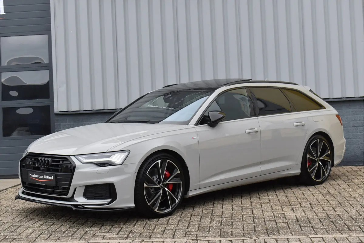 55 TFSI e Quattro Porsche Krijt Grijs Exclusive S-Line Competition 367 Pk Pano RS-Stoel Soft-Close S6 21 Inch