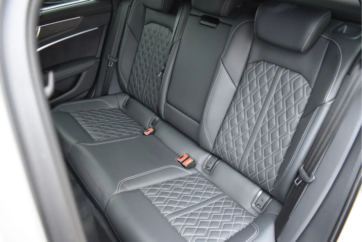 55 TFSI e Quattro Porsche Krijt Grijs Exclusive S-Line Competition 367 Pk Pano RS-Stoel Soft-Close S6 21 Inch