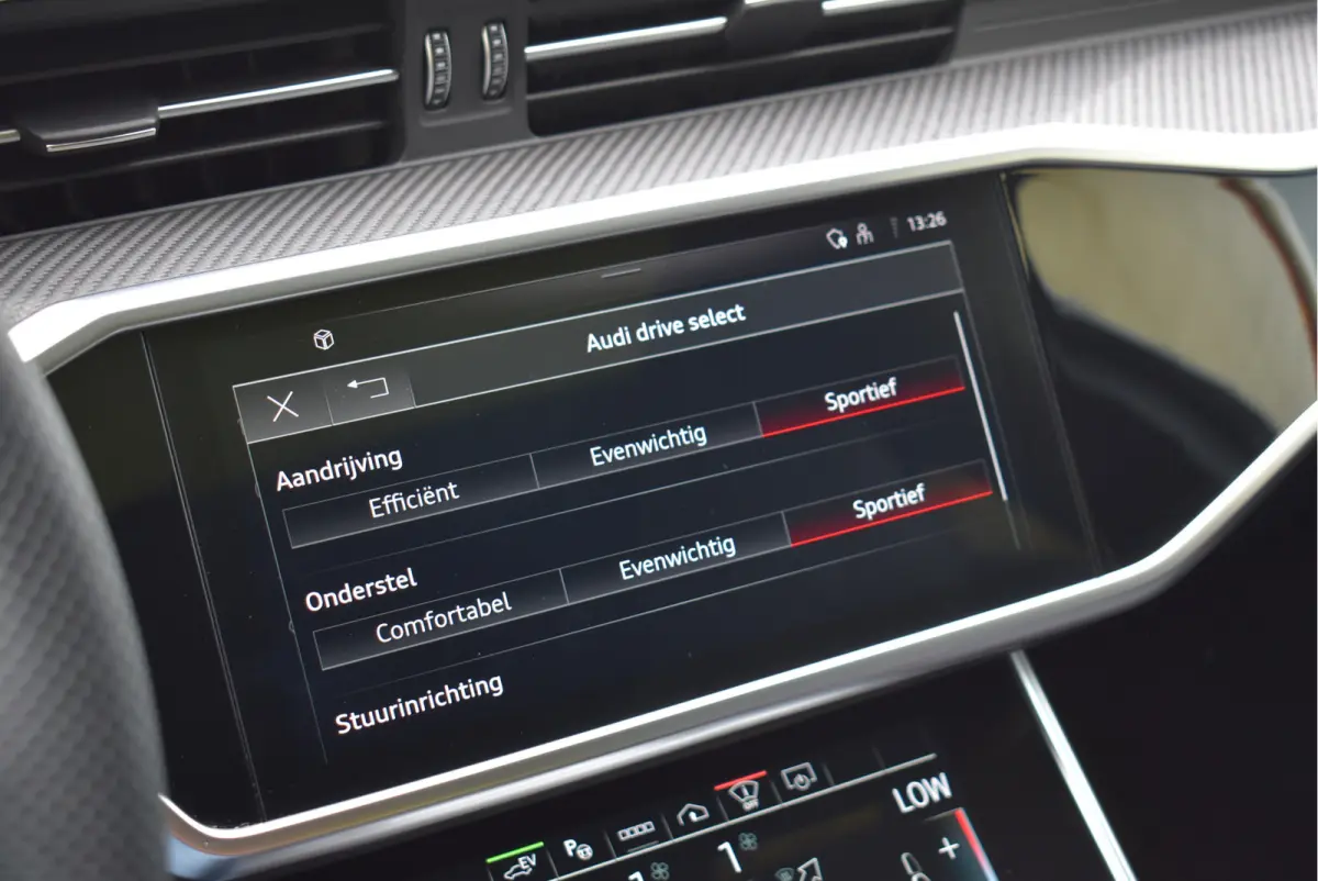 55 TFSI e Quattro Porsche Krijt Grijs Exclusive S-Line Competition 367 Pk Pano RS-Stoel Soft-Close S6 21 Inch
