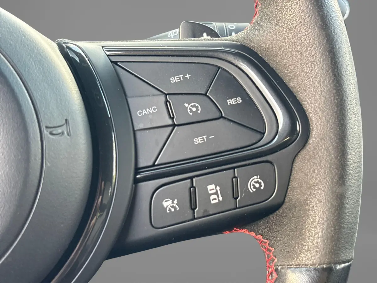 1.3 GSE 150pk Sport | Lederen Bekleding | Climate Control | Cruise Control | LMV 18" | Navigatie | Camera | Parkeersensoren voor + achter |