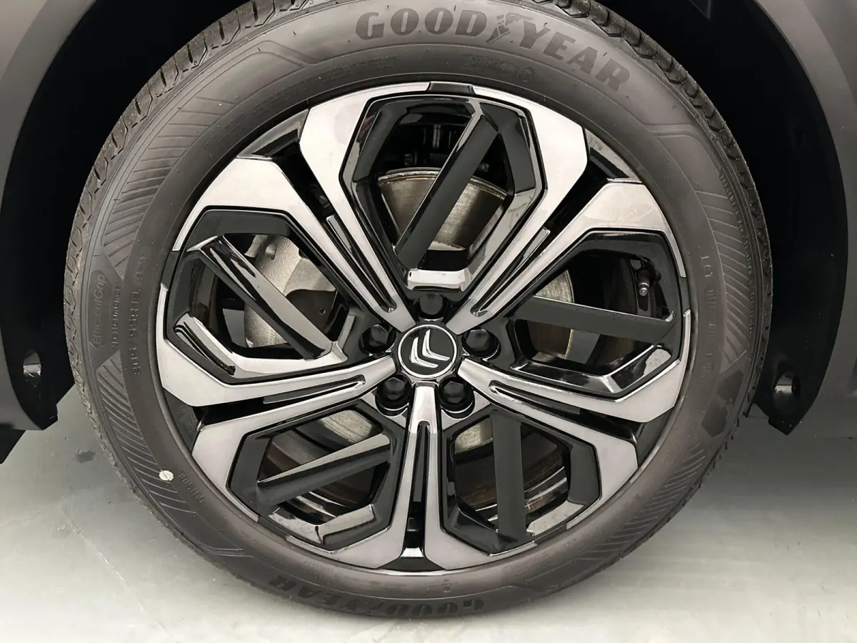 1.6 Plug-in Hybrid 225 Hypnos | Adaptieve cruise control | Lederen bekleding | Unieke uitvoering | Panoramisch schuif kanteldak | 360 camera |