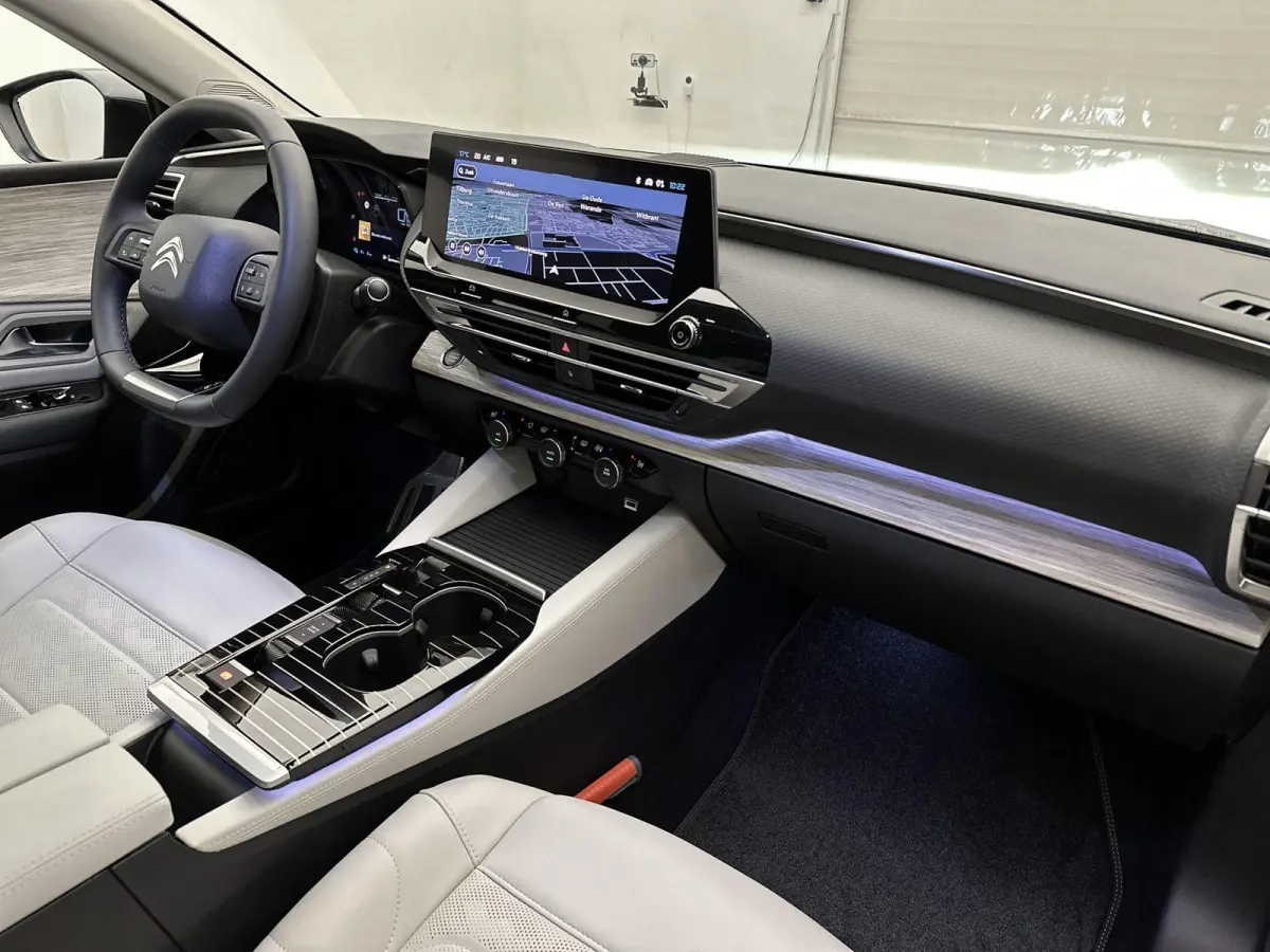 1.6 Plug-in Hybrid 225 Hypnos | Adaptieve cruise control | Lederen bekleding | Unieke uitvoering | Panoramisch schuif kanteldak | 360 camera |