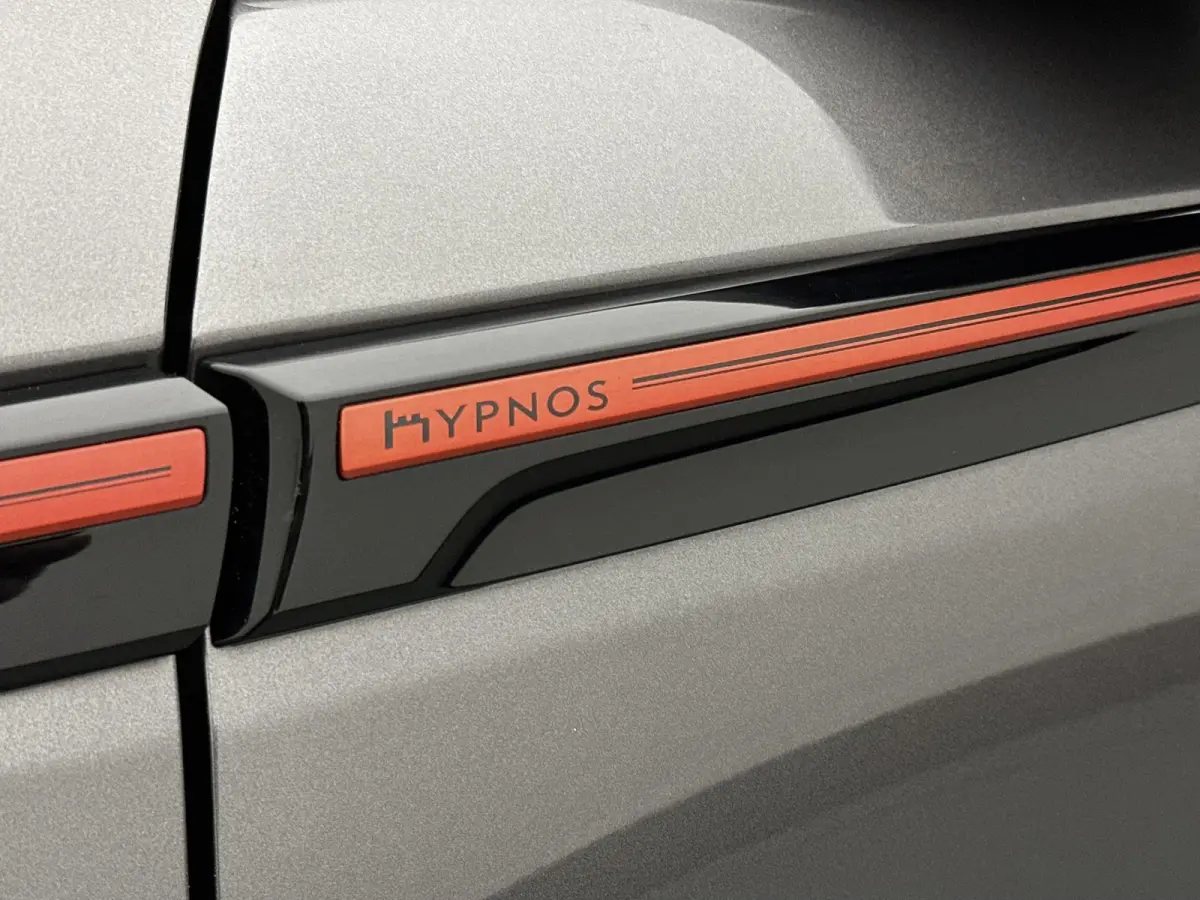 1.6 Plug-in Hybrid 225 Hypnos | Adaptieve cruise control | Lederen bekleding | Unieke uitvoering | Panoramisch schuif kanteldak | 360 camera |