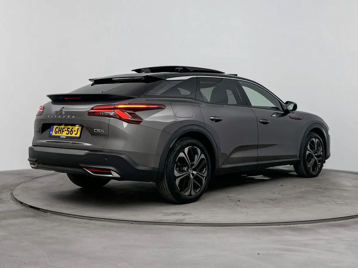 1.6 Plug-in Hybrid 225 Hypnos | Adaptieve cruise control | Lederen bekleding | Unieke uitvoering | Panoramisch schuif kanteldak | 360 camera |