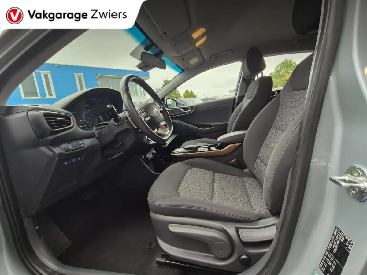 Comfort EV |Camera | PDC | Android / Apple | Cruise |DAB