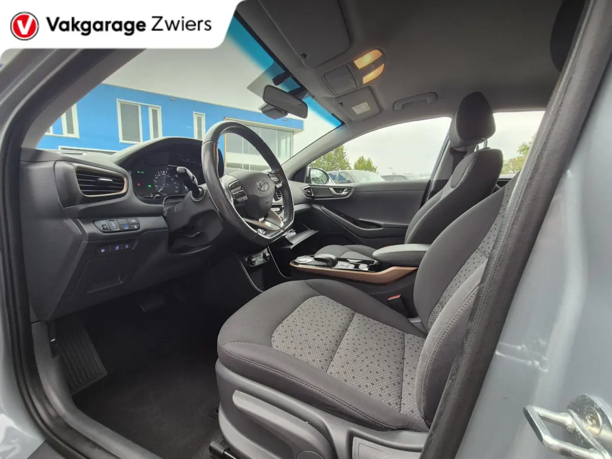 Comfort EV |Camera | PDC | Android / Apple | Cruise |DAB