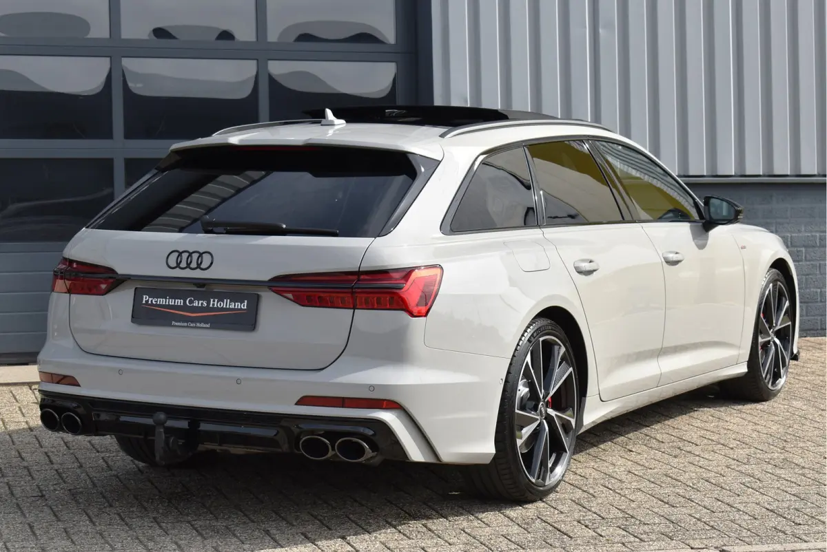 55 TFSI e Quattro Porsche Krijt Grijs Exclusive S-Line Competition 367 Pk Pano RS-Stoel Soft-Close S6 21 Inch