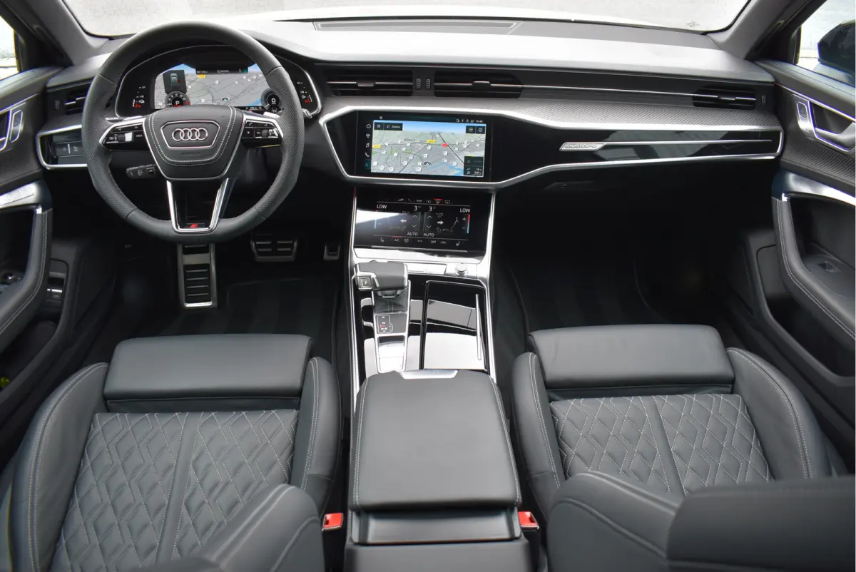 55 TFSI e Quattro Porsche Krijt Grijs Exclusive S-Line Competition 367 Pk Pano RS-Stoel Soft-Close S6 21 Inch