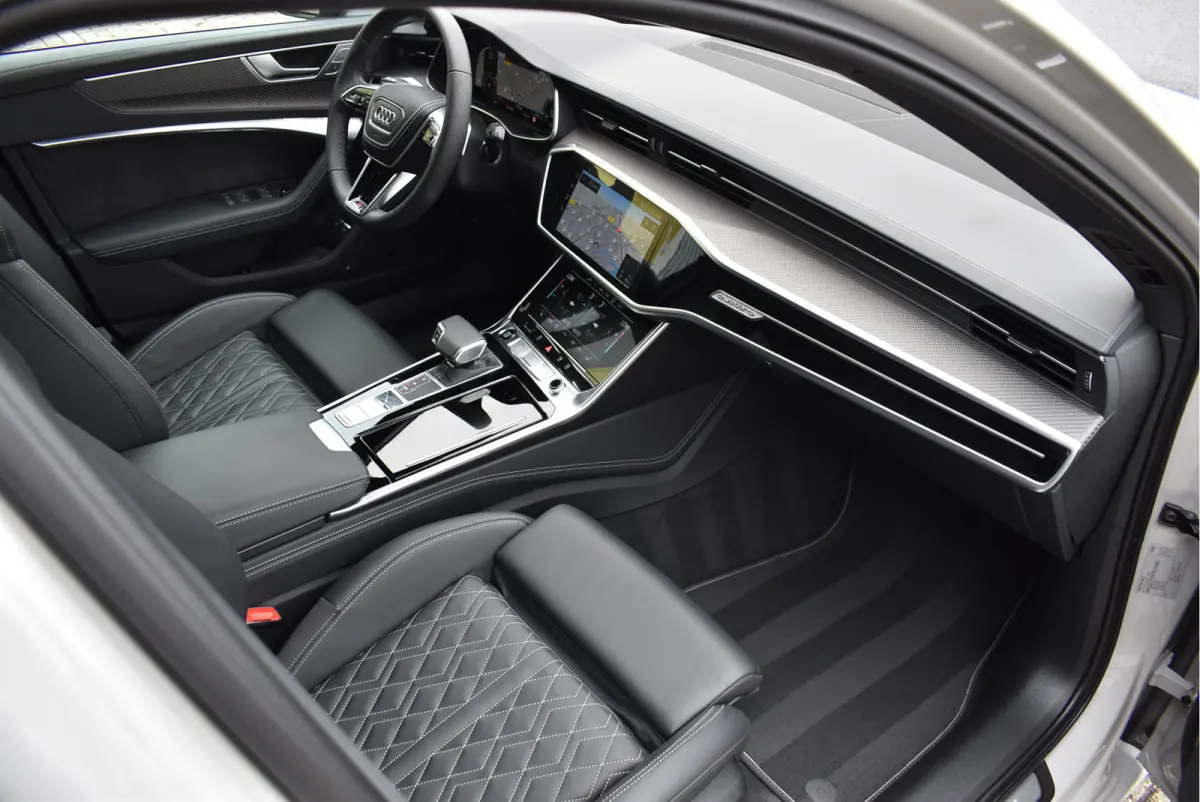 55 TFSI e Quattro Porsche Krijt Grijs Exclusive S-Line Competition 367 Pk Pano RS-Stoel Soft-Close S6 21 Inch