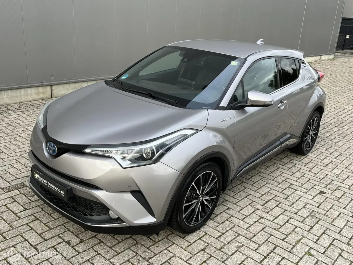 1.8 Hybrid First Edition, Dealer, Trekhaak, Vol!