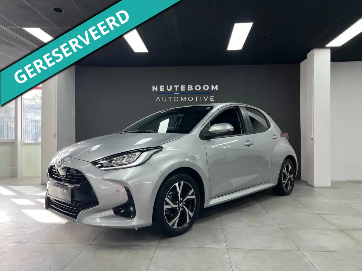 1.5 Hybrid 115 Dynamic | Keyless | Led | PDC