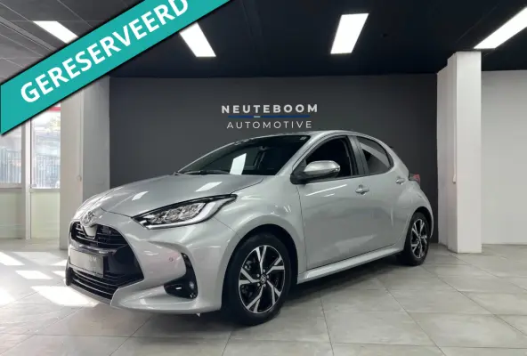 1.5 Hybrid 115 Dynamic | Keyless | Led | PDC