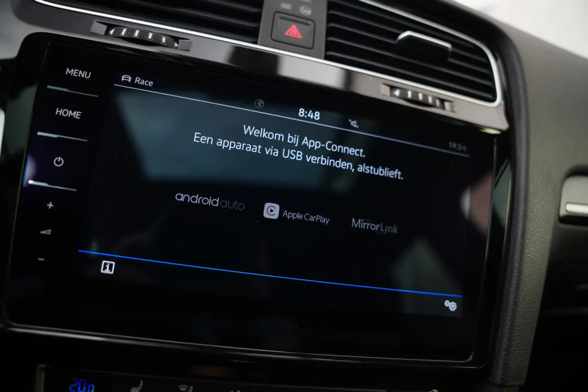 2.0 TSI 301 pk 4Motion R / Akraprovic/ Dynaudio/ ACC/ DCC/ Keyless/ Virtual/ Adapt.Cruise/ Pano-Dak/ Downpipe/ Camera/ 19''LMV