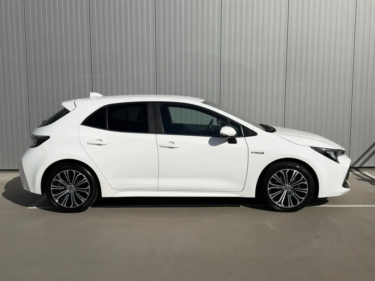 1.8 Hybrid Dynamic|NL-Auto|Trekhaak