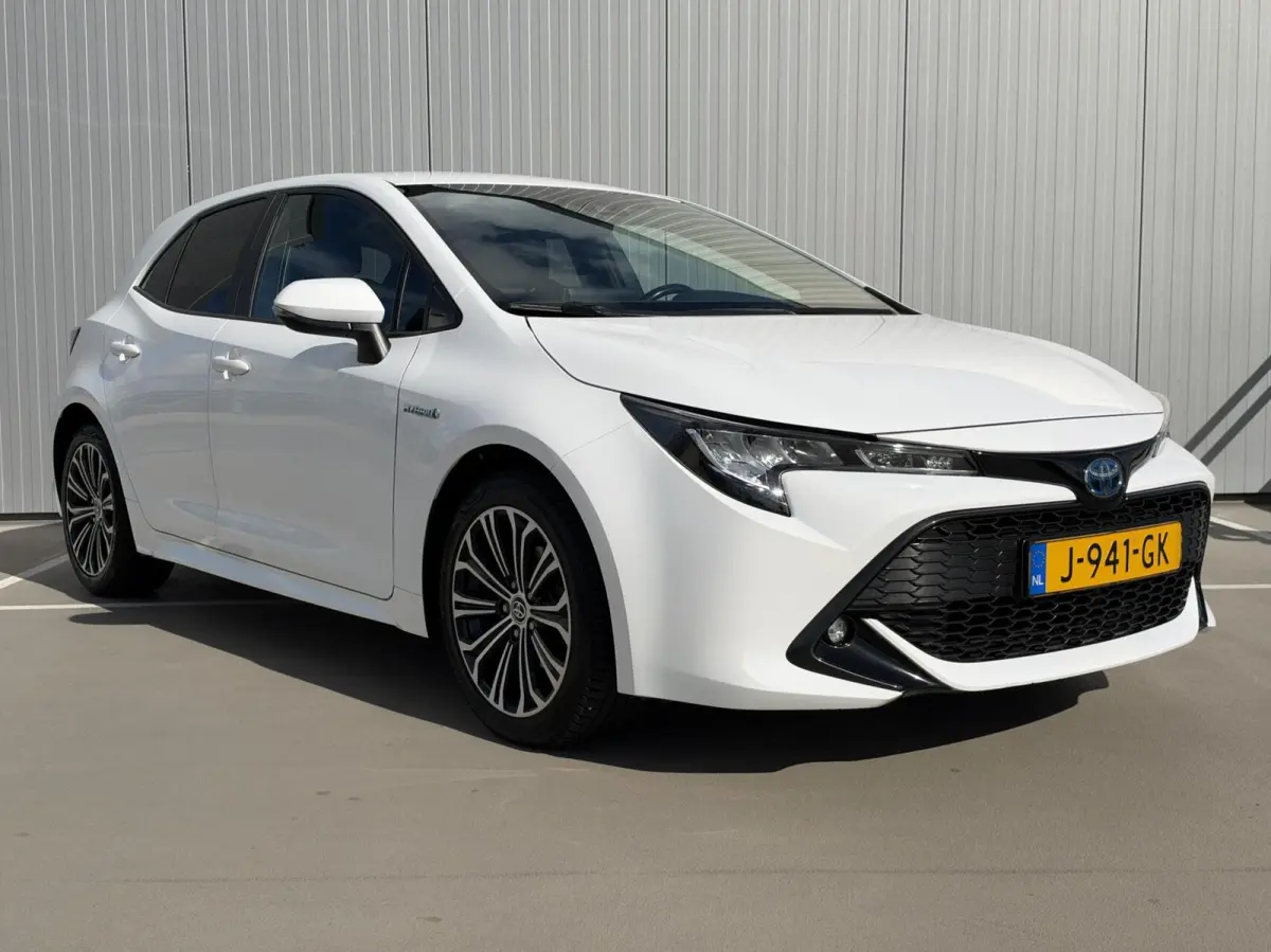 1.8 Hybrid Dynamic|NL-Auto|Trekhaak