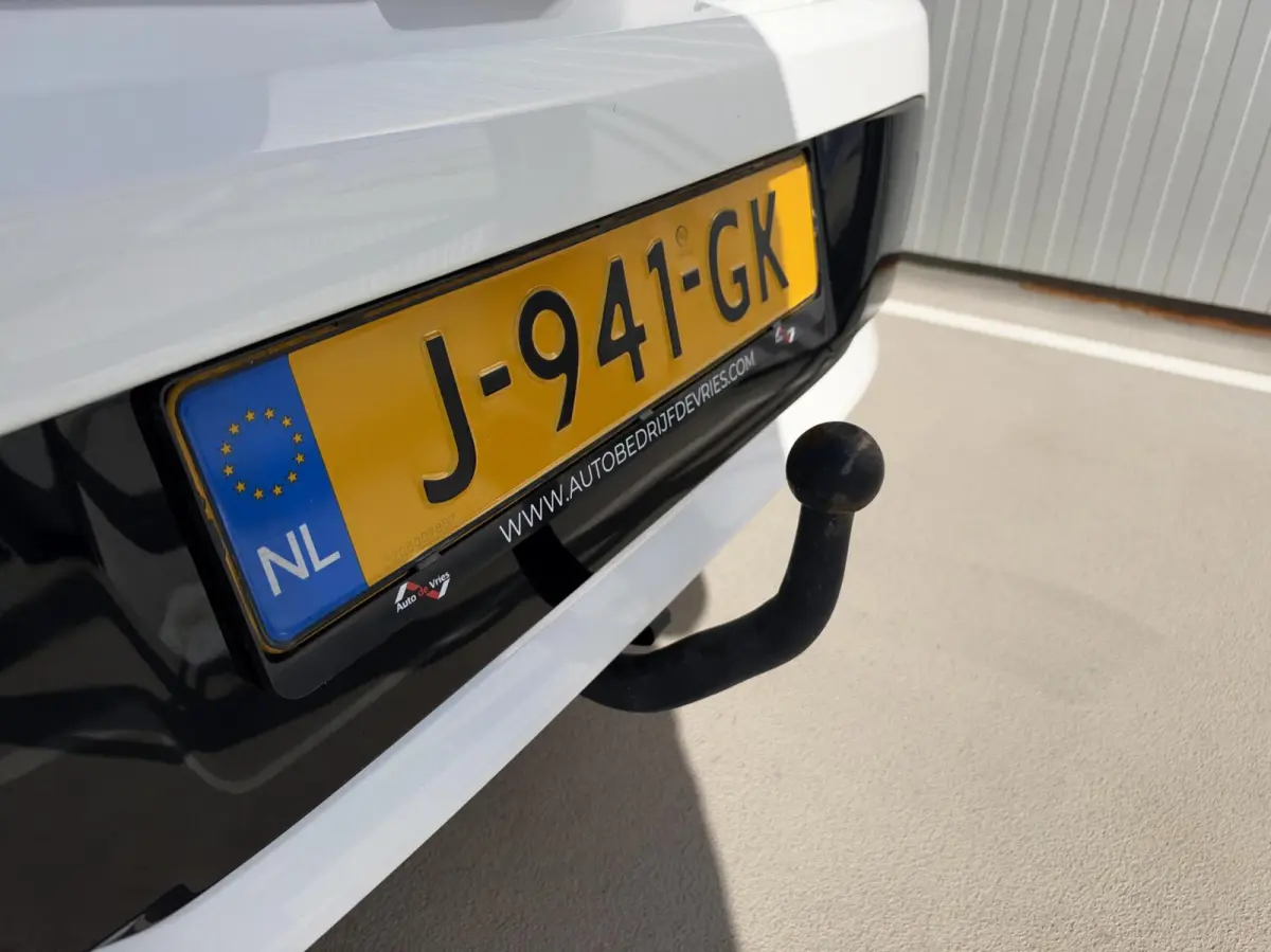 1.8 Hybrid Dynamic|NL-Auto|Trekhaak