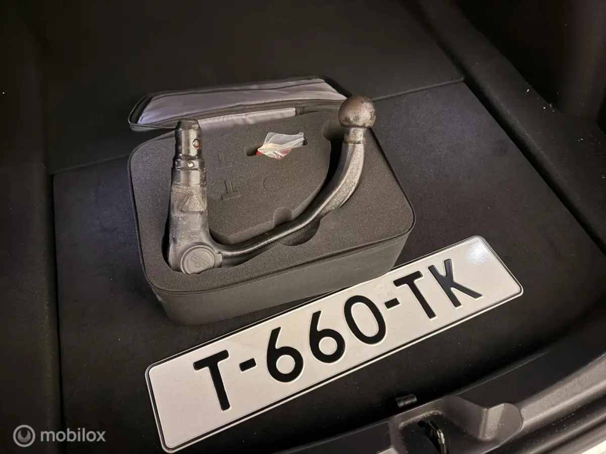 Long Range AWD 75 kWh | DUAL MOTOR | TREKHAAK 1.000 KG | WARMTEPOMP | SOH 84,8%