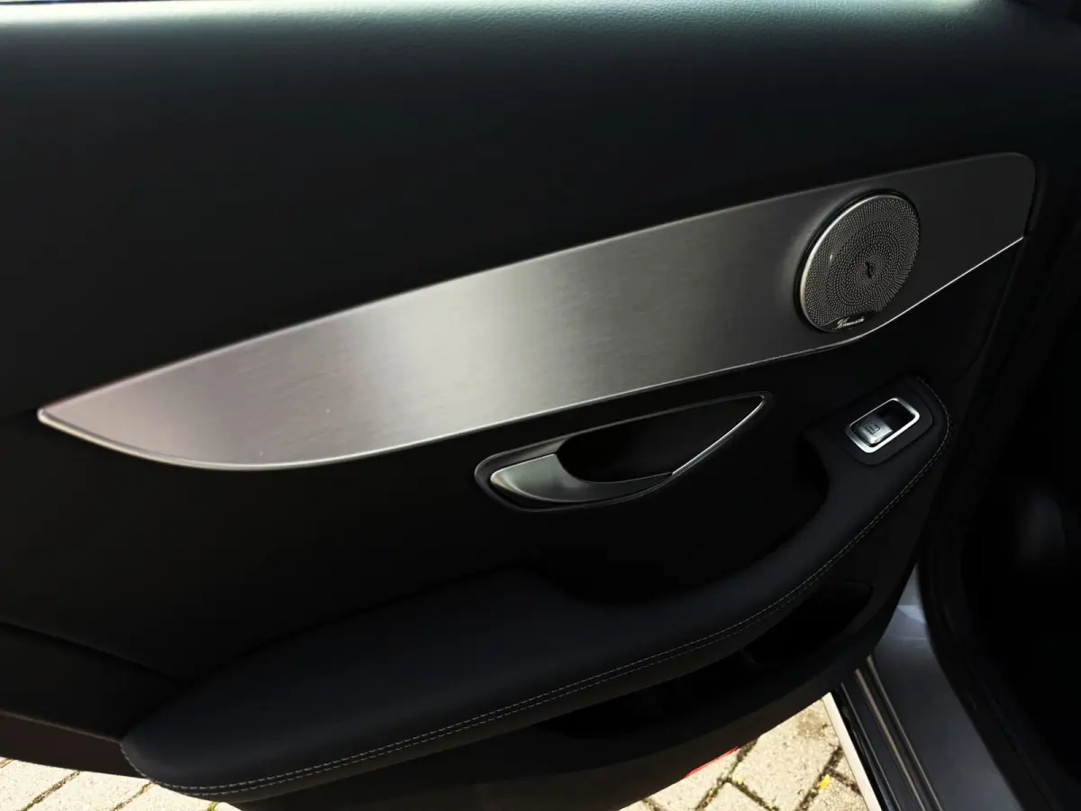 180 Prestige 156PK|Navigatie|AUT|KantelSchuifdak|Half Leder|Full Led|Sportstoelen|SfeerVL|StoelVW|Bluetooth