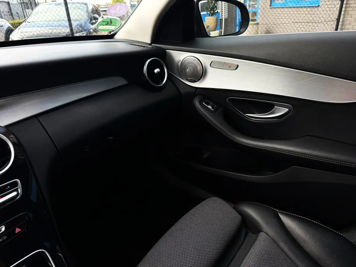 180 Prestige 156PK|Navigatie|AUT|KantelSchuifdak|Half Leder|Full Led|Sportstoelen|SfeerVL|StoelVW|Bluetooth