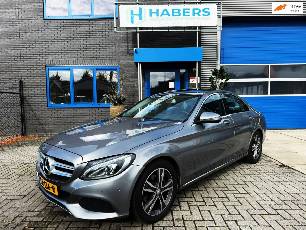 180 Prestige 156PK|Navigatie|AUT|KantelSchuifdak|Half Leder|Full Led|Sportstoelen|SfeerVL|StoelVW|Bluetooth